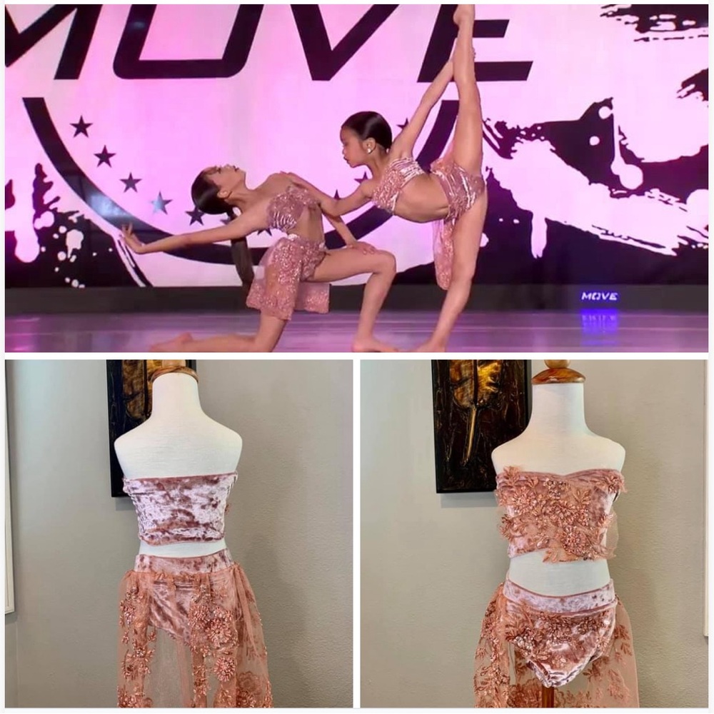 CUSTOM DANCEWEAR COSTUME Solo or DUO SIZE YOUTH medium 6/7 Blush Velvet